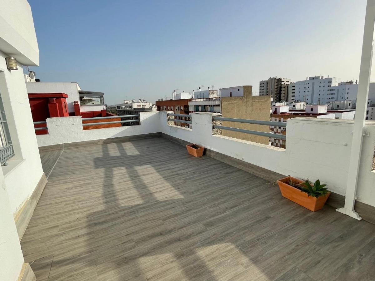 Апартаменти Luxury Attics Avenida Italia Parking Incluido Уельва Екстер'єр фото